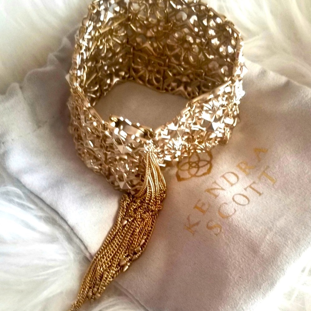 Gorgeous Kendra Scott Vintage Gold Cuff